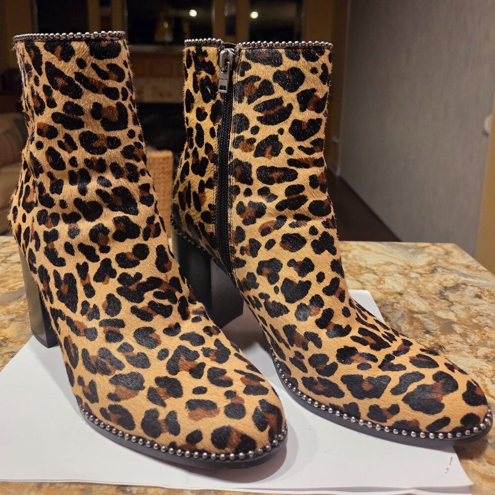 COACH 7.5 LEOPARD BOOTIES